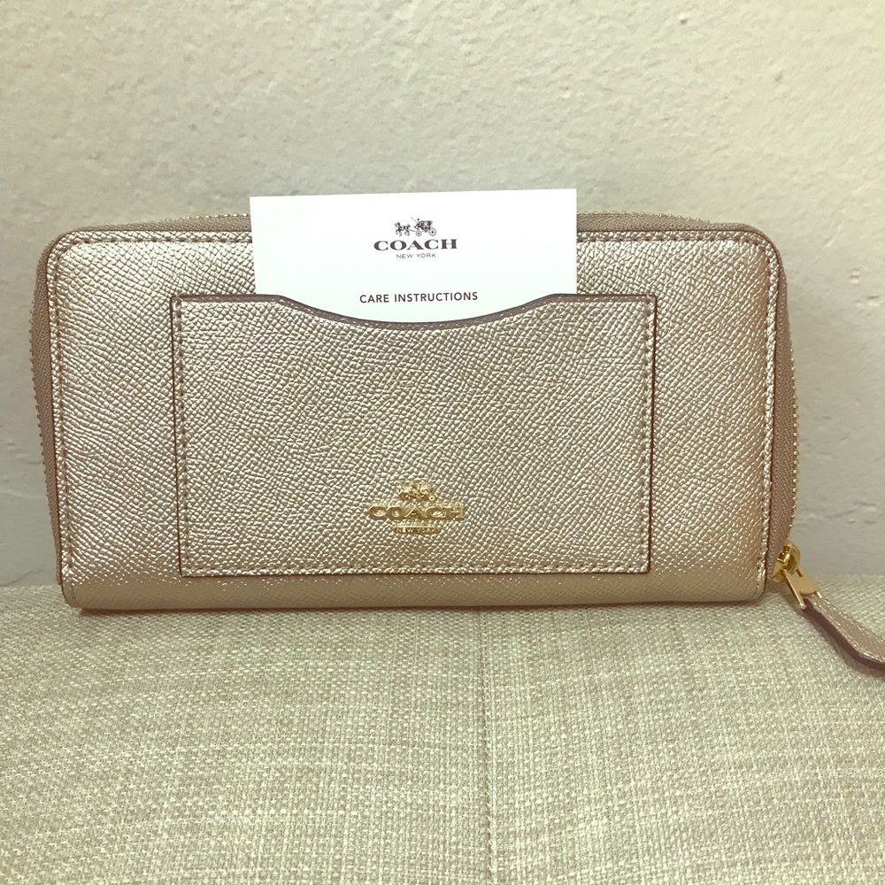 Coach Platinum Wallet